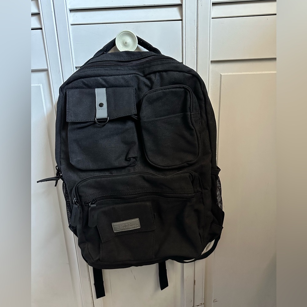 Bella Russo 17’’ Canvas laptop backpack